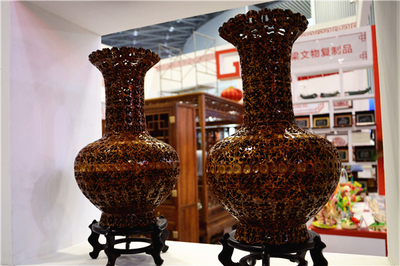 【文博溢彩】呂梁巧匠讓山核桃殼變身精美工藝品